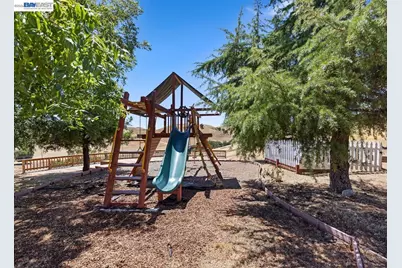 8191 Highland Rd, Livermore, CA 94551 - Photo 44