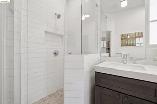 4436 Howe St, Oakland, CA 94611 - Photo 32
