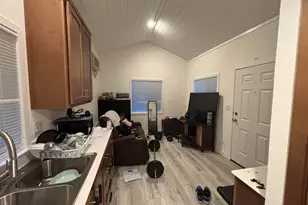 5878 Garlic Farm Dr, Gilroy, CA 95020 - Photo 4