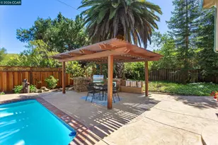 651 Derbyshire Pl, Danville, CA 94526 - Photo 54