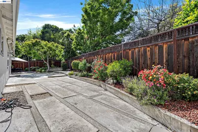 318 Almond, San Ramon, CA 94583 - Photo 36