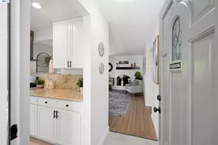 31032 Carroll Ave, Hayward, CA 94544 - Photo 12