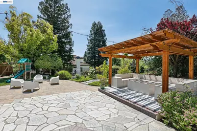 1095 Canyon Hills Rd, San Ramon, CA 94582 - Photo 30