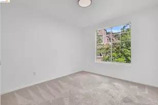 220 Caldecott, Oakland, CA 94618 - Photo 18
