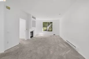 220 Caldecott, Oakland, CA 94618 - Photo 8