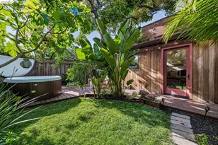666 46th St, Oakland, CA 94609 - Photo 42