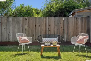 1229 Hopkins St, Berkeley, CA 94702 - Photo 40