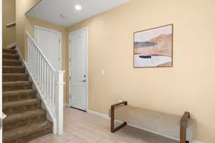 7045 Coombsville Loop, Dublin, CA 94568 - Photo 4