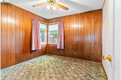 324 Berry Ave, Hayward, CA 94544 - Photo 18