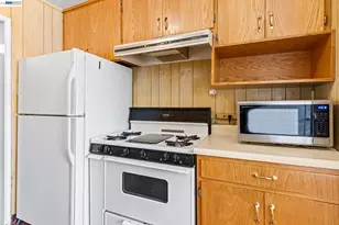 324 Berry Ave, Hayward, CA 94544 - Photo 12