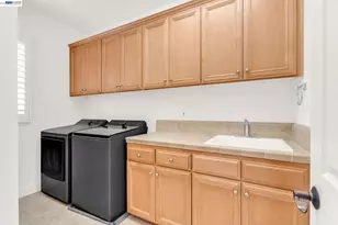 1692 Lagoon Rd, Pleasanton, CA 94566 - Photo 50