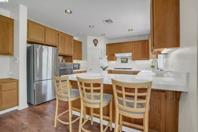 2068 Catalpa Way, Antioch, CA 94509 - Photo 18