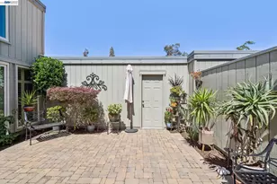 3430 Camanoe Ln, Alameda, CA 94502 - Photo 28