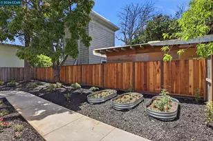 21167 Gribben Ave, Hayward, CA 94541 - Photo 28