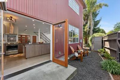 829 21st St #1, Oakland, CA 94607 - Photo 46