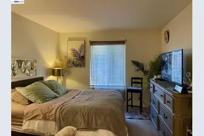 38500 Paseo Padre Pkwy #313, Fremont, CA 94536 - Photo 2