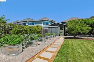 6521 Dover St, Berkeley, CA 94703 - Photo 54