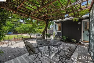 6521 Dover St, Berkeley, CA 94703 - Photo 48