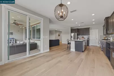 9261 Shearwater Cir, Discovery Bay, CA 94505 - Photo 12