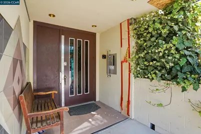 551 Jean St #104, Oakland, CA 94610 - Photo 2