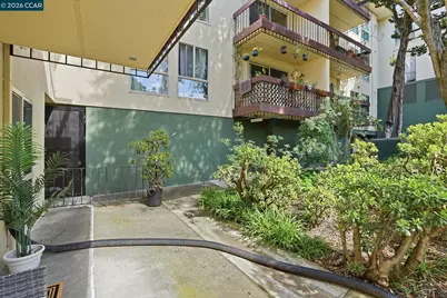 551 Jean St #104, Oakland, CA 94610 - Photo 26