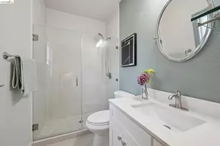933 56th St, Oakland, CA 94608 - Photo 18