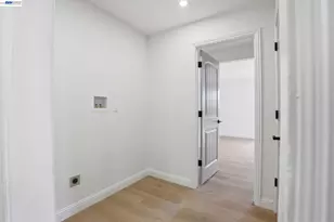 2013 Dolphin Dr, Aptos, CA 95003 - Photo 16