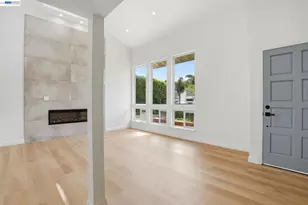 2013 Dolphin Dr, Aptos, CA 95003 - Photo 6