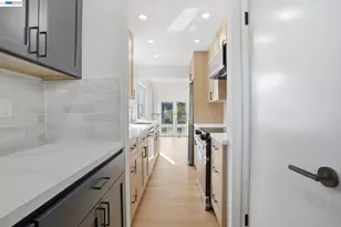 2013 Dolphin Dr, Aptos, CA 95003 - Photo 14
