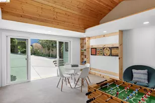 5283 Harbord Dr, Oakland, CA 94618 - Photo 50