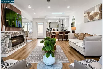2045 Pine Knoll Drive #6, Walnut Creek, CA 94595 - Photo 12
