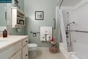 2709 Golden Rain Rd, Walnut Creek, CA 94595 - Photo 18