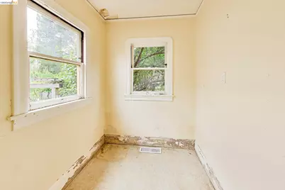 1839 Dwight Way, Berkeley, CA 94703 - Photo 20