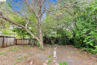 1839 Dwight Way, Berkeley, CA 94703 - Photo 24