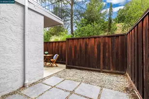 309 Via Cordova Ln, Martinez, CA 94553 - Photo 14