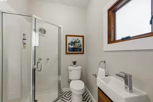 2451 Ashby Ave, Berkeley, CA 94705 - Photo 40
