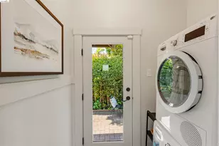 2451 Ashby Ave, Berkeley, CA 94705 - Photo 24