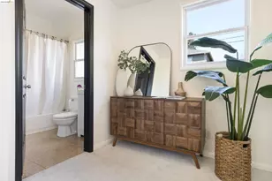 825 41st St, Oakland, CA 94608 - Photo 22