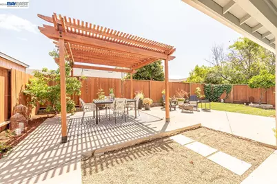 4339 Queensboro Way, Union City, CA 94587 - Photo 44