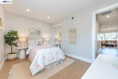 4339 Queensboro Way, Union City, CA 94587 - Photo 32