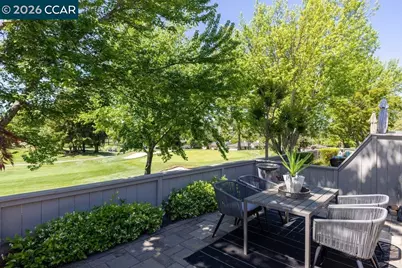 2117 Myrtle Beach Ln, Danville, CA 94526 - Photo 4