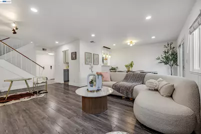 396 Hans Way, San Jose, CA 95133 - Photo 4
