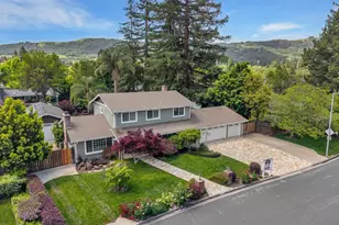 383 Princeton Ln, Danville, CA 94526 - Photo 40