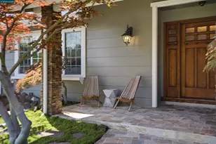 383 Princeton Ln, Danville, CA 94526 - Photo 4