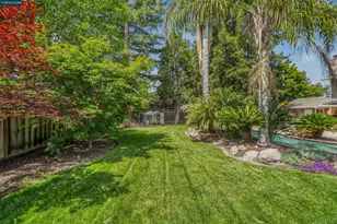383 Princeton Ln, Danville, CA 94526 - Photo 34