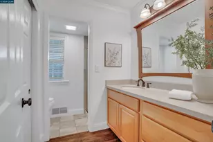 383 Princeton Ln, Danville, CA 94526 - Photo 16