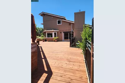 5530 Merritt Dr, Concord, CA 94521 - Photo 14