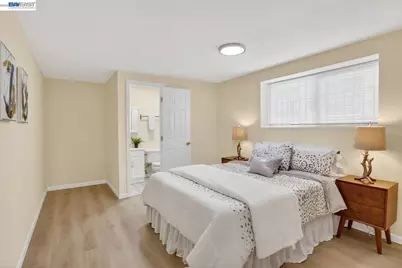 1328 25th St, Oakland, CA 94606 - Photo 36