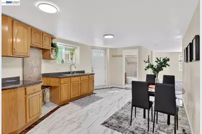 1328 25th St, Oakland, CA 94606 - Photo 34
