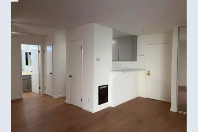 151 Lakeside Dr. #110, Oakland, CA 94612 - Photo 10